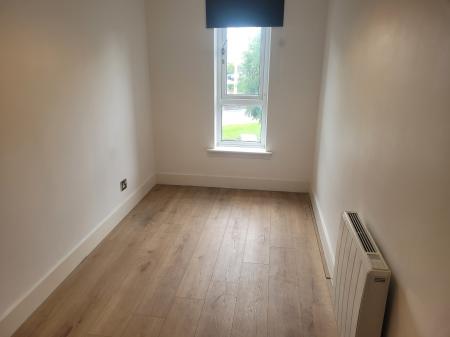 2 bedroom Flat to let in Fairfield Place, Falkirk, FK2