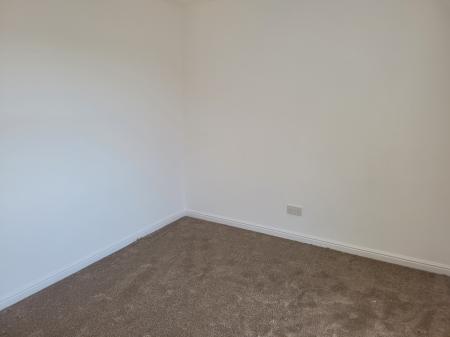 2 bedroom Flat to let in Canavan Park, Falkirk, FK2