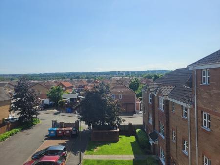 2 bedroom Flat to let in Canavan Park, Falkirk, FK2