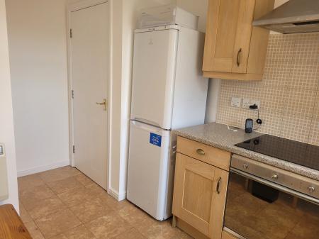 2 bedroom Flat to let in Canavan Park, Falkirk, FK2
