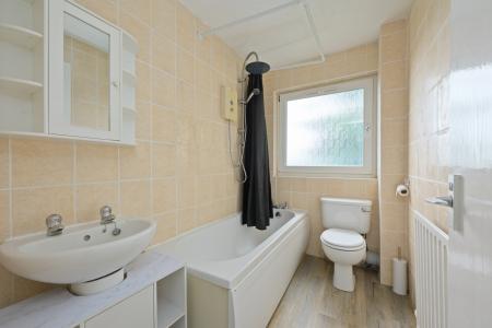 2 bedroom Semi-detached house for sale in Alloway Crescent, Bonnybridge, FK4