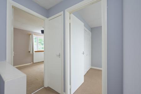 2 bedroom Semi-detached house for sale in Alloway Crescent, Bonnybridge, FK4