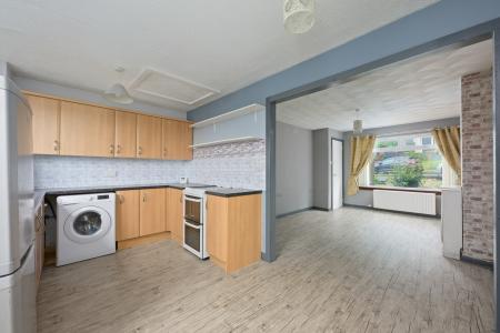 2 bedroom Semi-detached house for sale in Alloway Crescent, Bonnybridge, FK4