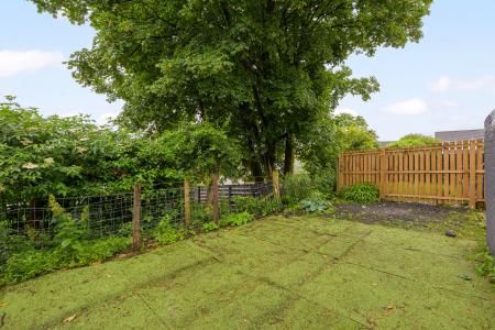 2 bedroom Semi-detached house for sale in Alloway Crescent, Bonnybridge, FK4