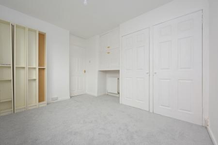 2 bedroom Terraced House for sale in Loanhead Avenue, Dennyloanhead, FK4