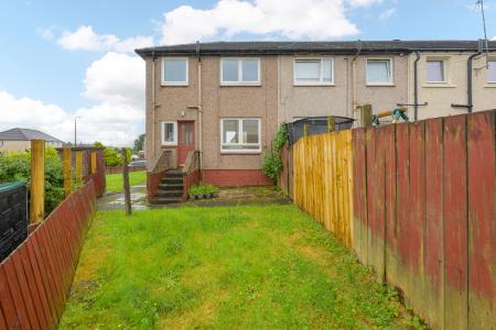 2 bedroom Terraced House for sale in Loanhead Avenue, Dennyloanhead, FK4