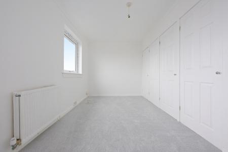 2 bedroom Terraced House for sale in Loanhead Avenue, Dennyloanhead, FK4