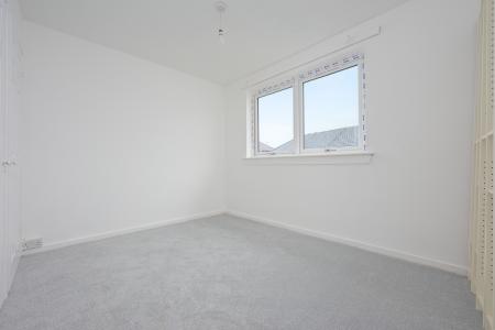2 bedroom Terraced House for sale in Loanhead Avenue, Dennyloanhead, FK4