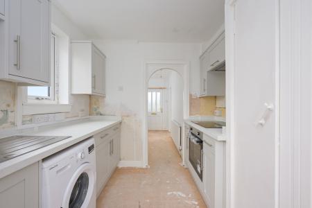 2 bedroom Terraced House for sale in Loanhead Avenue, Dennyloanhead, FK4