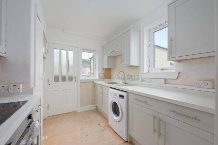 2 bedroom Terraced House for sale in Loanhead Avenue, Dennyloanhead, FK4