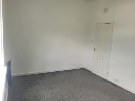 2 bedroom Flat to let in Teviot Street, Falkirk, FK1