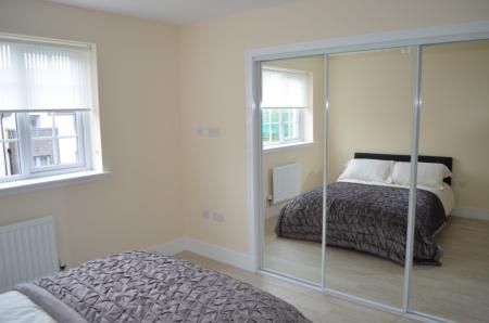 1 bedroom Flat to let in Crown Crescent, Larbert, FK5