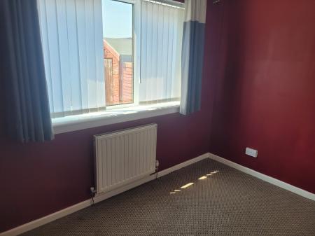 2 bedroom Flat to let in Blair Terrace, Falkirk, FK5