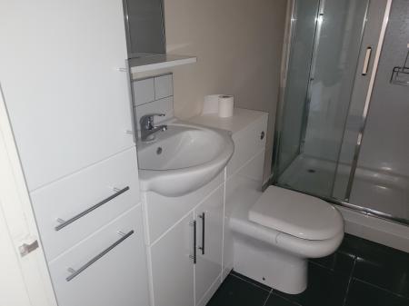 1 bedroom Flat to let in Grangemouth Road, Falkirk, FK2