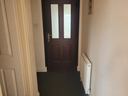 1 bedroom Flat to let in Grangemouth Road, Falkirk, FK2