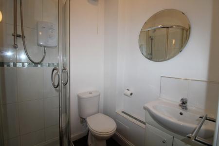 1 bedroom Flat to let in Nelson Street, Grangemouth, FK3