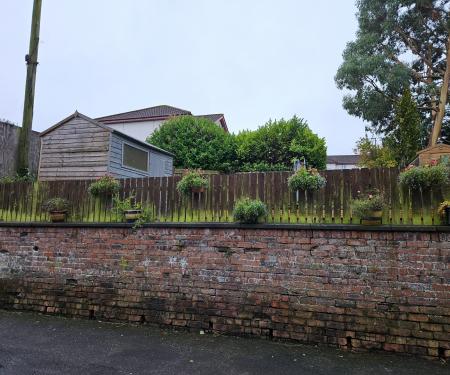 2 bedroom Terraced House to let in Ailsa Court, Maddiston, FK2