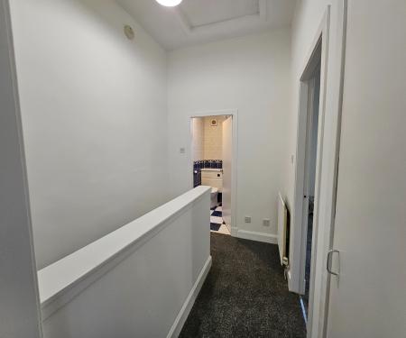 2 bedroom Terraced House to let in Ailsa Court, Maddiston, FK2