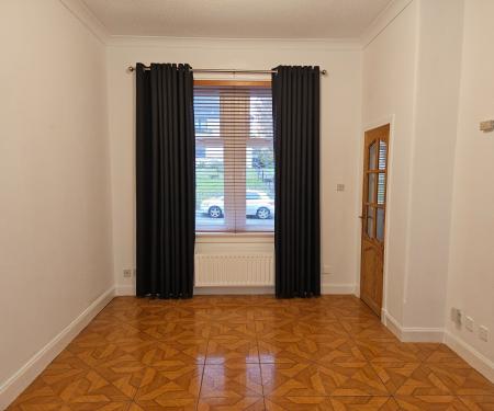 2 bedroom Terraced House to let in Ailsa Court, Maddiston, FK2