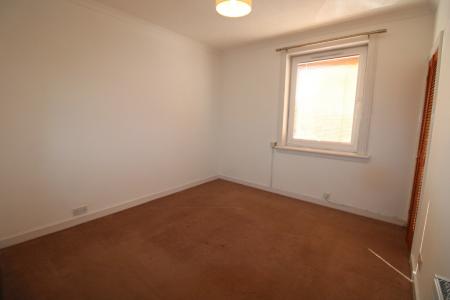 2 bedroom Flat to let in Abbots Road, Grangemouth, FK3