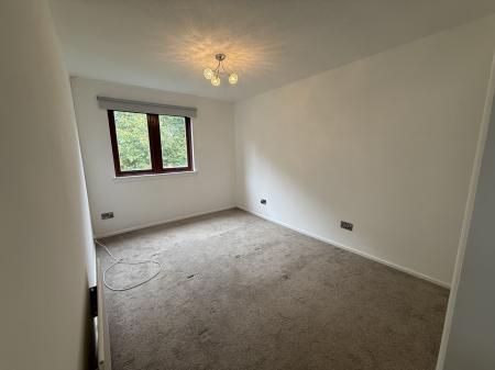 2 bedroom Flat to let in Clyde Street, Camelon, FK1