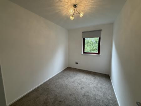 2 bedroom Flat to let in Clyde Street, Camelon, FK1
