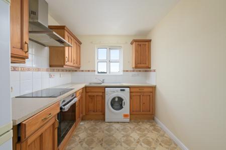 2 bedroom Flat for sale in Canavan Park, Falkirk, FK2