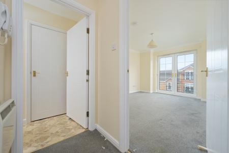 2 bedroom Flat for sale in Canavan Park, Falkirk, FK2