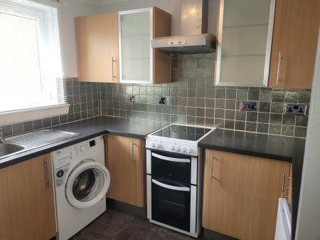 1 bedroom Flat to let in Fairfield Place, Falkirk, FK2