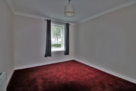 1 bedroom Flat to let in Fairfield Place, Falkirk, FK2