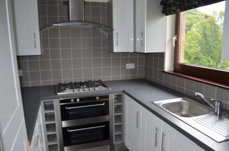 2 bedroom Flat to let in Barons Hill Court, Linlithgow, EH49
