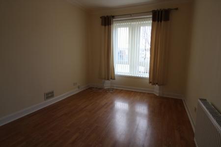1 bedroom Flat to let in Main Street, Bainsford, FK2