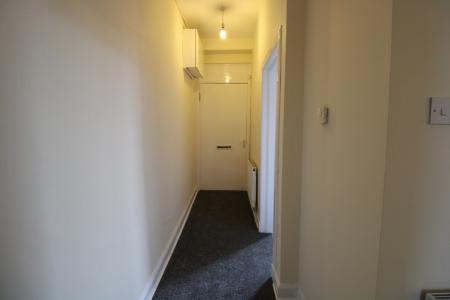 1 bedroom Flat to let in Main Street, Bainsford, FK2