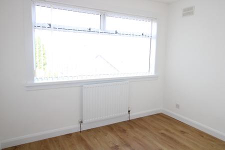 4 bedroom Detached house to let in Dumyat Drive, Falkirk, FK1