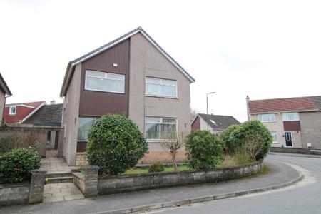 4 bedroom Detached house to let in Dumyat Drive, Falkirk, FK1