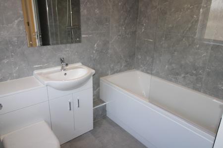 4 bedroom Detached house to let in Dumyat Drive, Falkirk, FK1