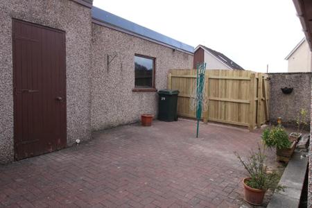 4 bedroom Detached house to let in Dumyat Drive, Falkirk, FK1