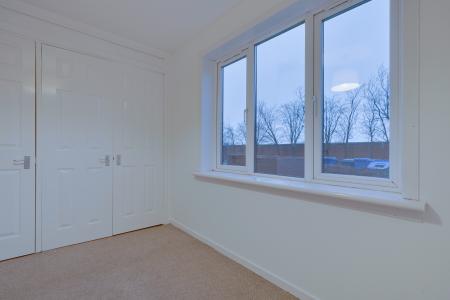 2 bedroom Flat for sale in Bulldale Road, Glasgow, G14