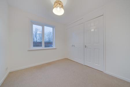 2 bedroom Flat for sale in Bulldale Road, Glasgow, G14