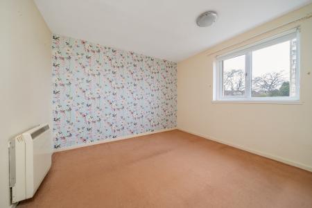 2 bedroom Flat for sale in Talbot, East Kilbride, South Lanarkshire, G74