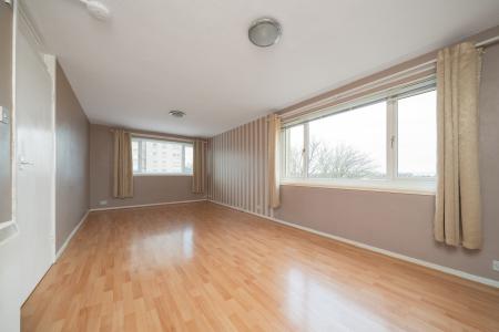 2 bedroom Flat for sale in Talbot, East Kilbride, South Lanarkshire, G74