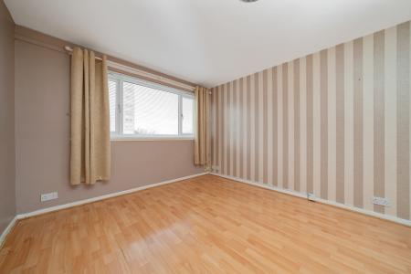 2 bedroom Flat for sale in Talbot, East Kilbride, South Lanarkshire, G74