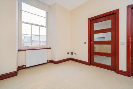 1 bedroom Flat for sale in George Street, Paisley, Renfrewshire, PA1