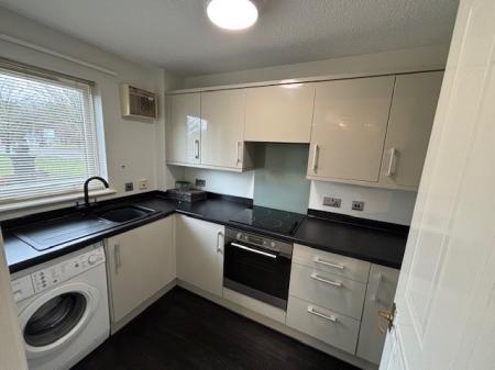 2 bedroom Flat to let in Kirkton Gate, East Kilbride, South Lanarkshire, G74