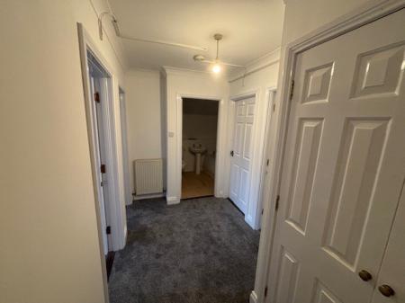2 bedroom Flat to let in Ferry Road, Glasgow, G3