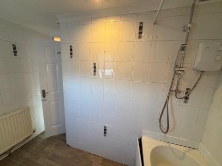 2 bedroom Flat to let in Juniper Avenue, East Kilbride, South Lanarkshire, G75