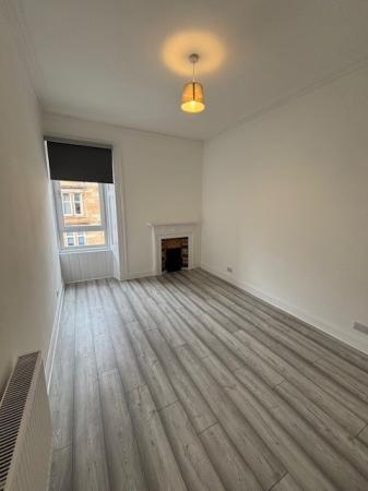 2 bedroom Flat to let in McLennan Street, Mount Florida, Glasgow, G42