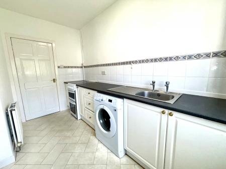 1 bedroom Flat to let in Elliot Crescent, East Kilbride, South Lanarkshire, G74
