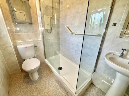 1 bedroom Flat to let in Elliot Crescent, East Kilbride, South Lanarkshire, G74