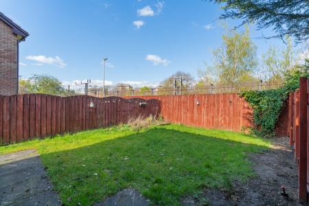 3 bedroom End of terrace house for sale in Harbury Place, Yoker, Glasgow, G14